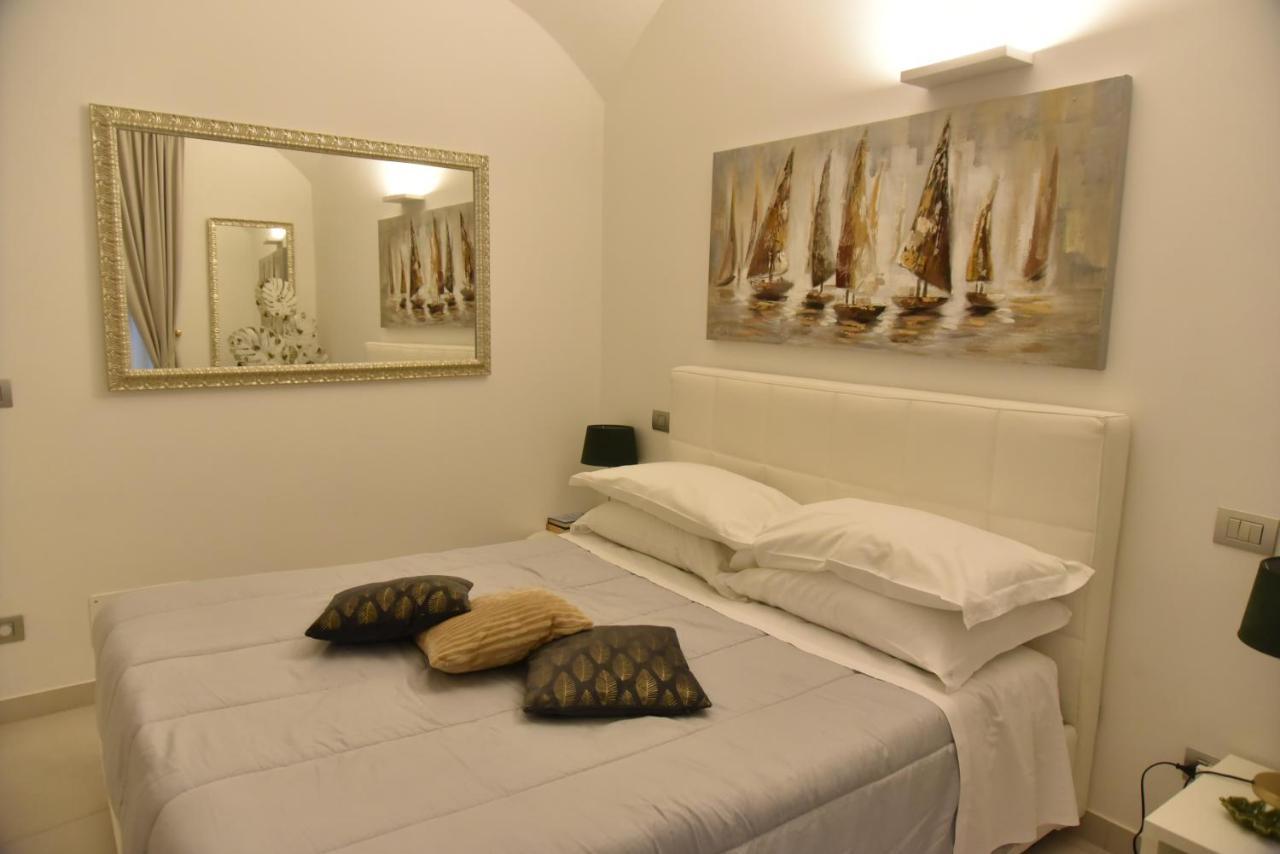 Conte Max Rooms Термолі Екстер'єр фото